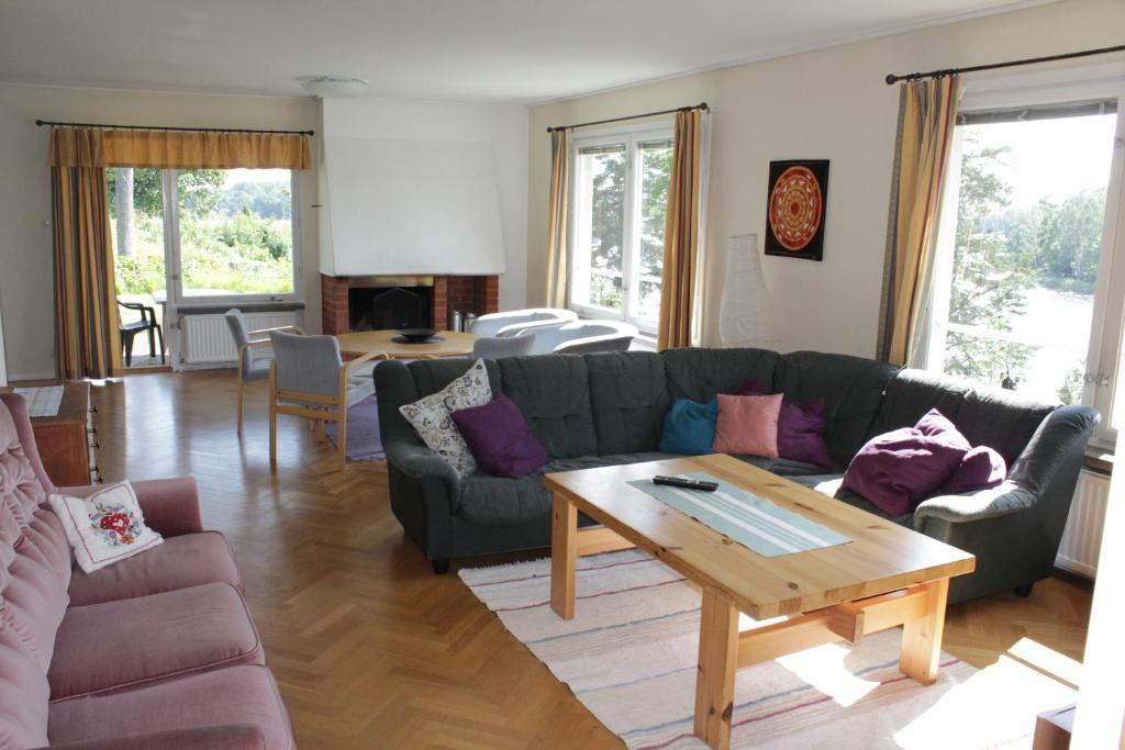 Liljeholmen Herrgard Hostel Rimforsa Phòng bức ảnh